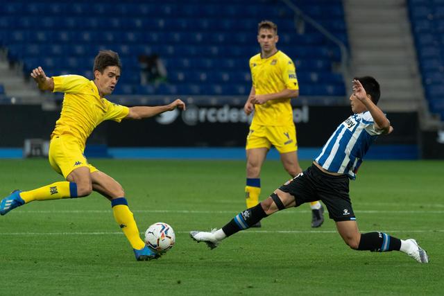 组图：热身赛英格兰3-0哥斯达黎加 赖斯进球后送飞吻